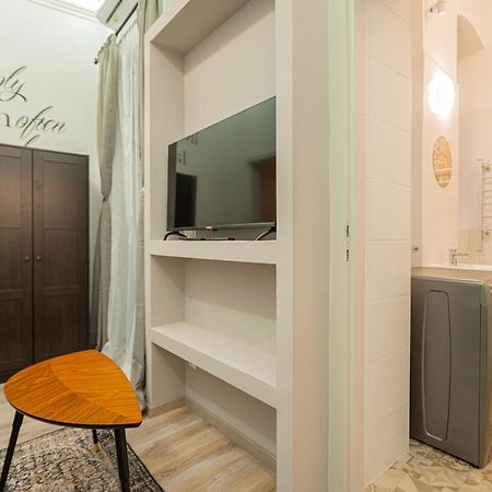 Downtown Studio Flat In Budapest, Mona Екстер'єр фото